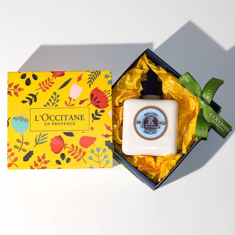 Cream fruit hand, warm and moist body + gift box + gift bag